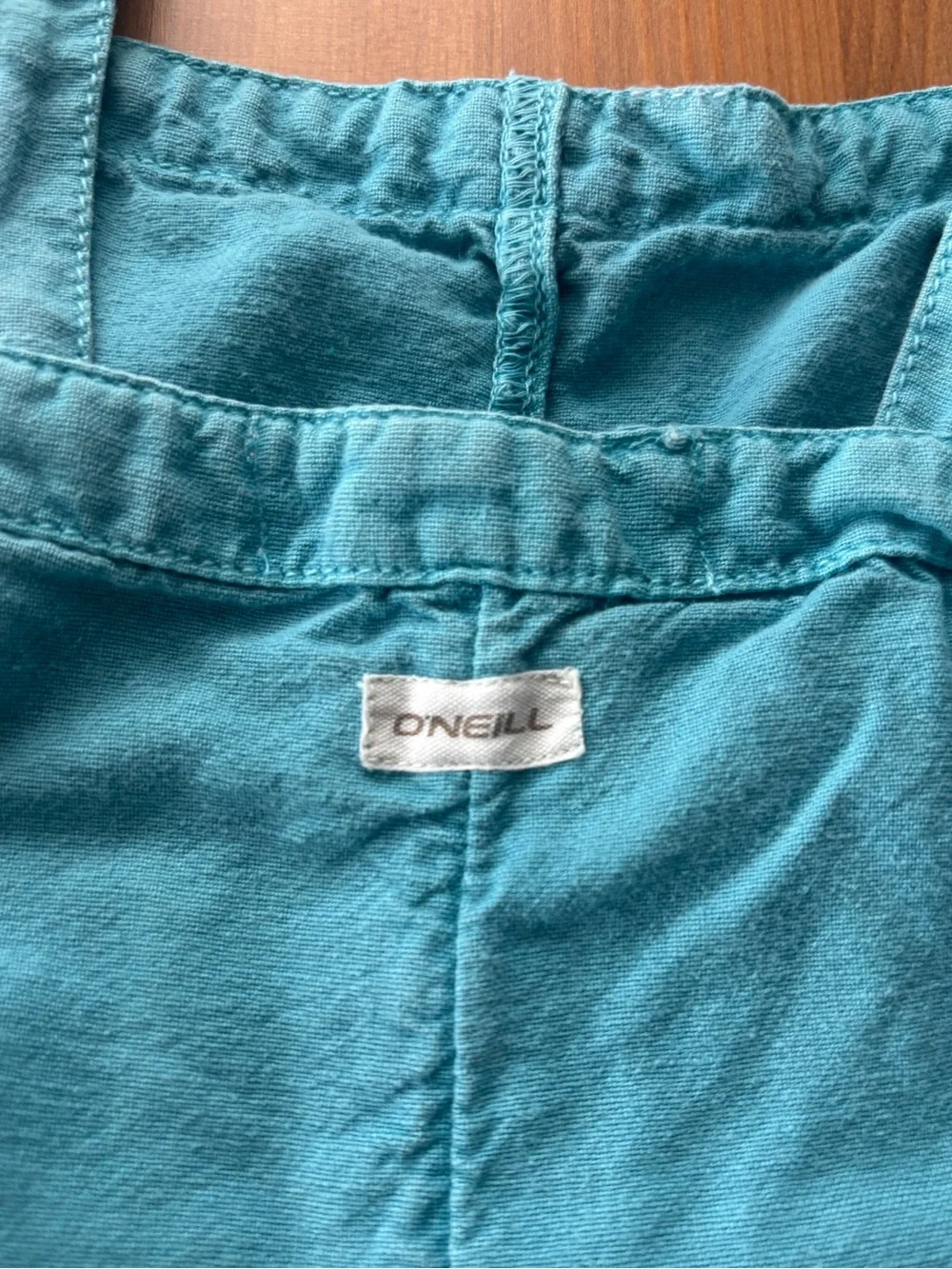 ONeill bright teal